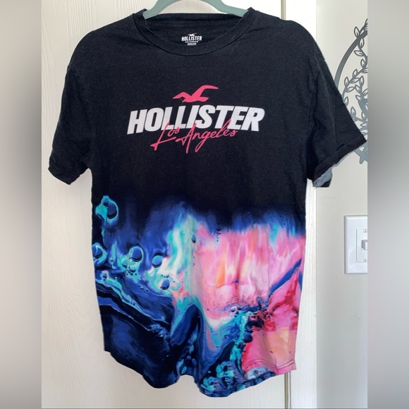 Hollister Men's Black and Blue‎ pink Graphic T-Shirt summertime medium - Picture 2 of 9